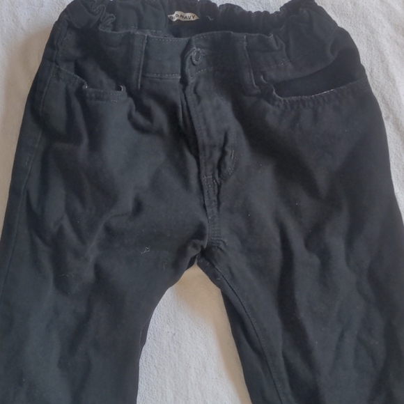 Old Navy Skinny Black Jeans - Picture 3 of 8